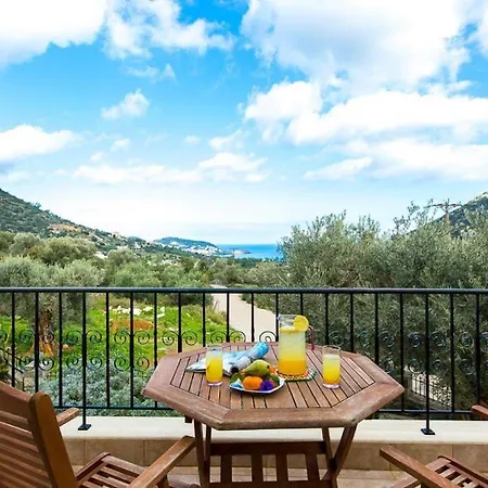Holiday home Argyro